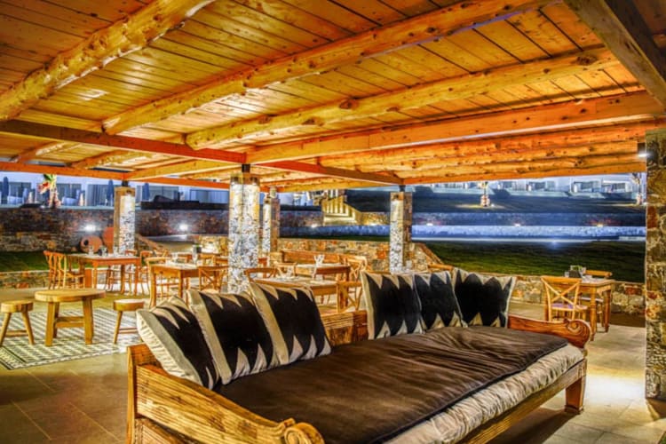 Elemes Cretan Cuisine interior